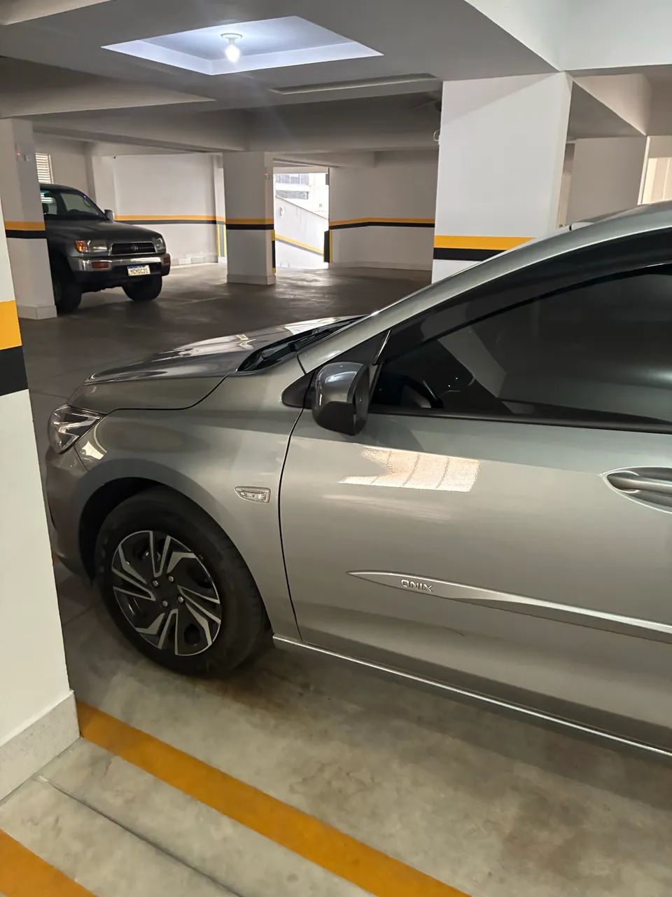 Chevrolet Onix Hatch LT 1.0 12V Flex Mec. 4P 2024 - Foto 4