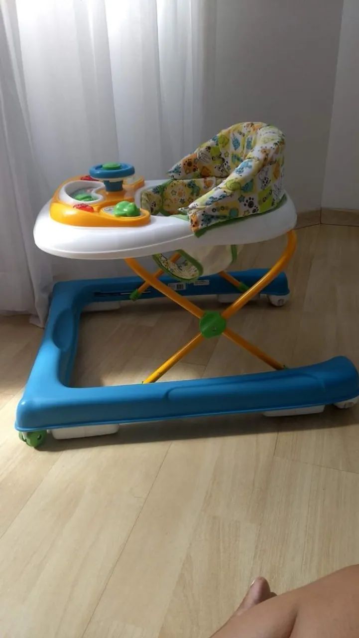 Andador Infantil Voyage - Foto 2