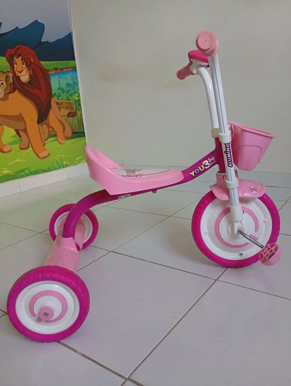Triciclo infantil 