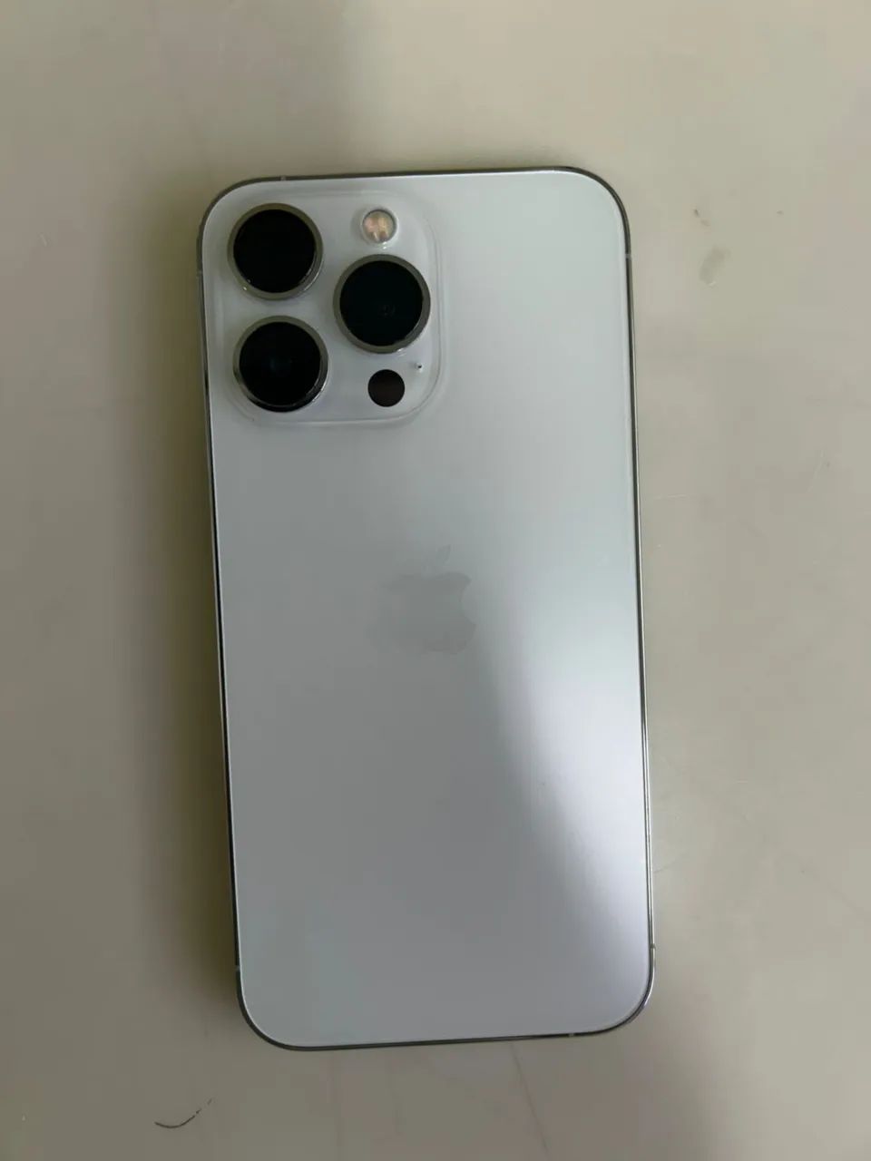 iPhone 13 Pro - Prateado 128GB - Celulares e Smartphones