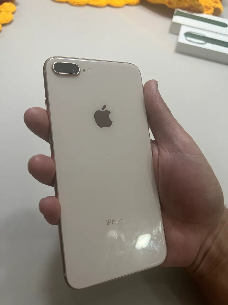 iPhone 8 Plus 64 GB