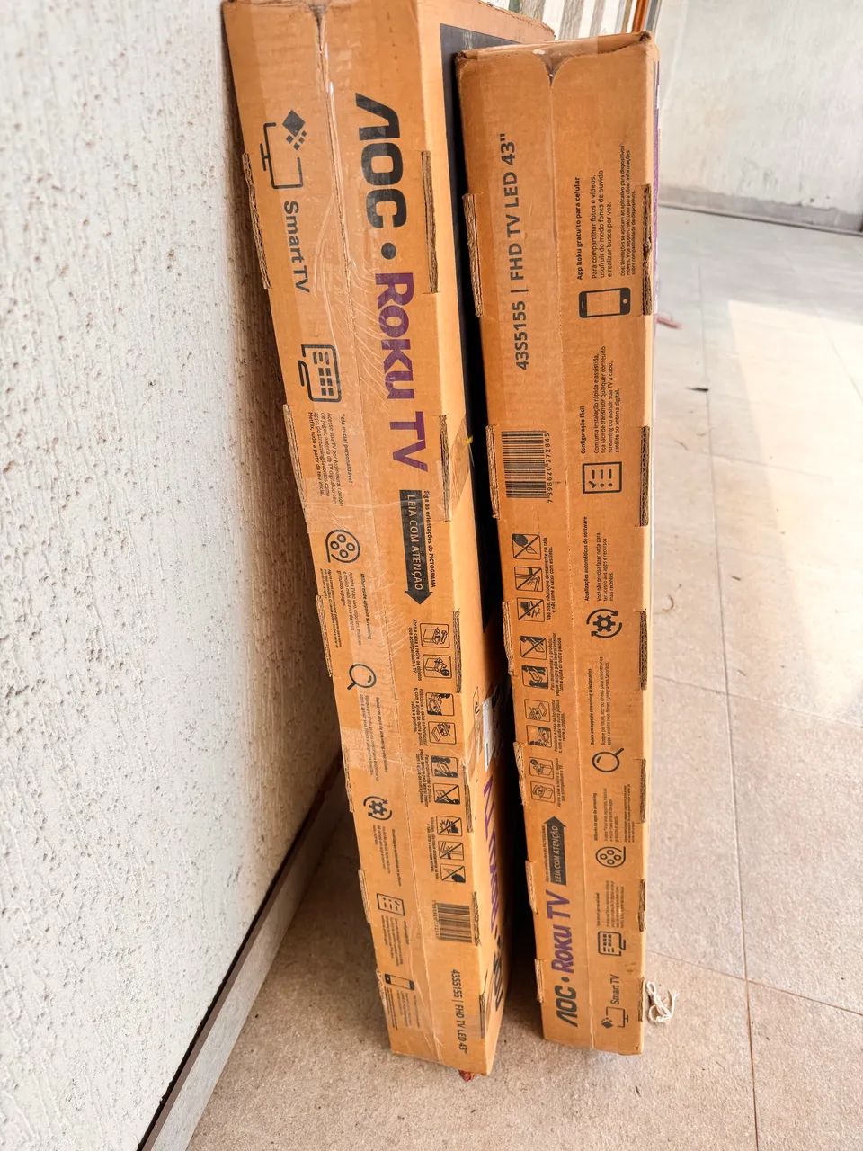 Smart TV AOC 43 Roku - Retirar peças  - Foto 3