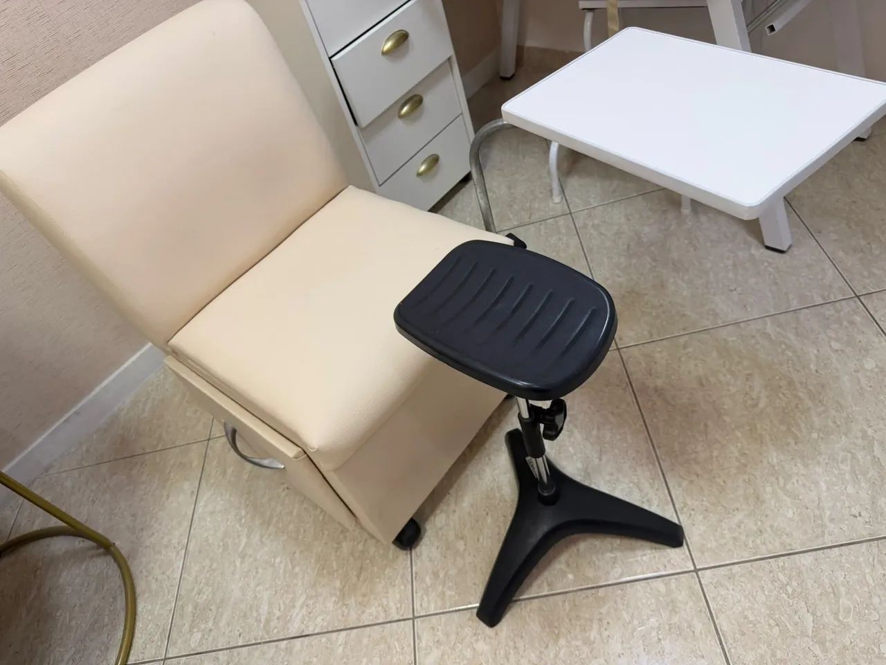 Cadeira pedicure + apoiador de pé