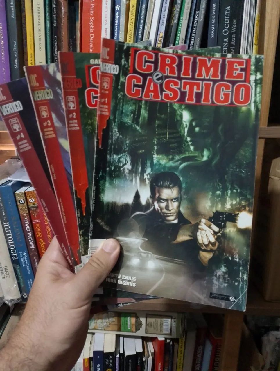 Crime & Castigo - 4 edições