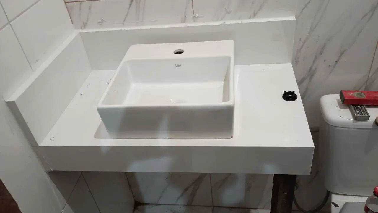 Bancada de banheiro escupida  - Foto 2