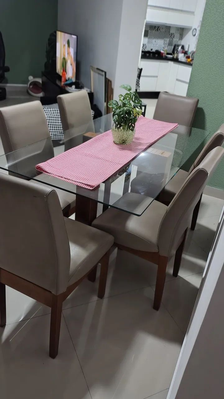 Mesa retangular tampo de vidro c/ 6 cadeiras - Foto 3