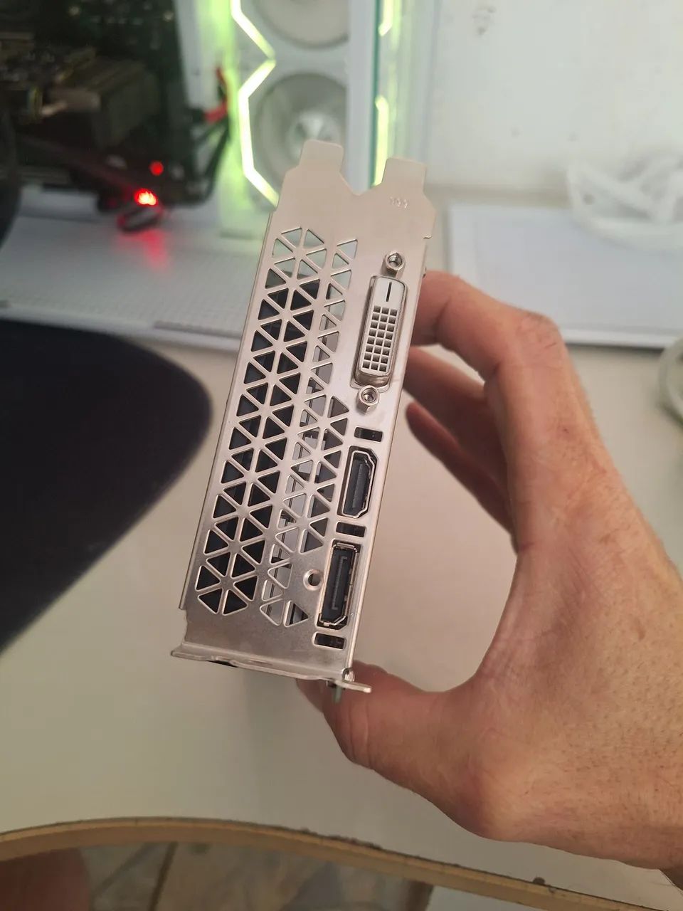 Rx 580 8gb biostar  - Foto 3