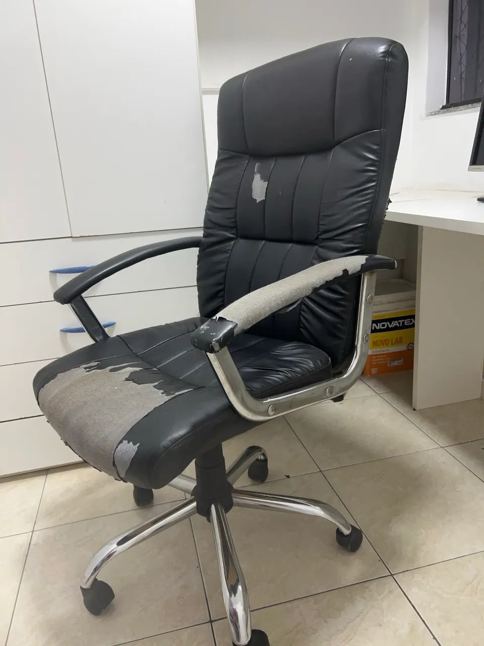 Cadeira de escritório  - Foto 2