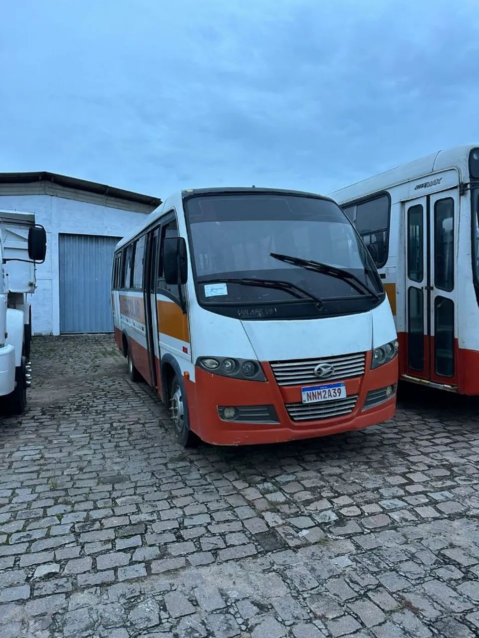 Micro-ônibus Volkswagen - Motor MWM - Foto 3