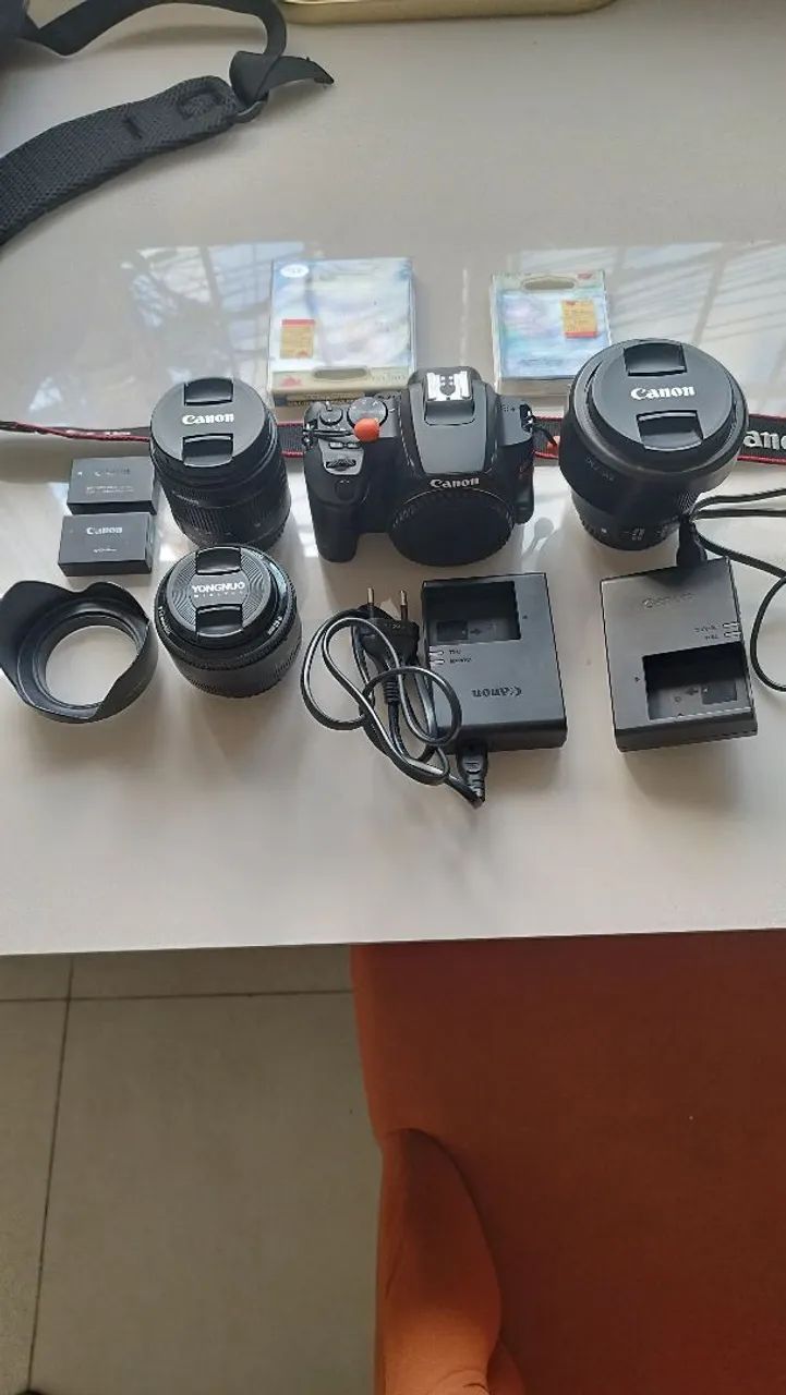 Canon sl3