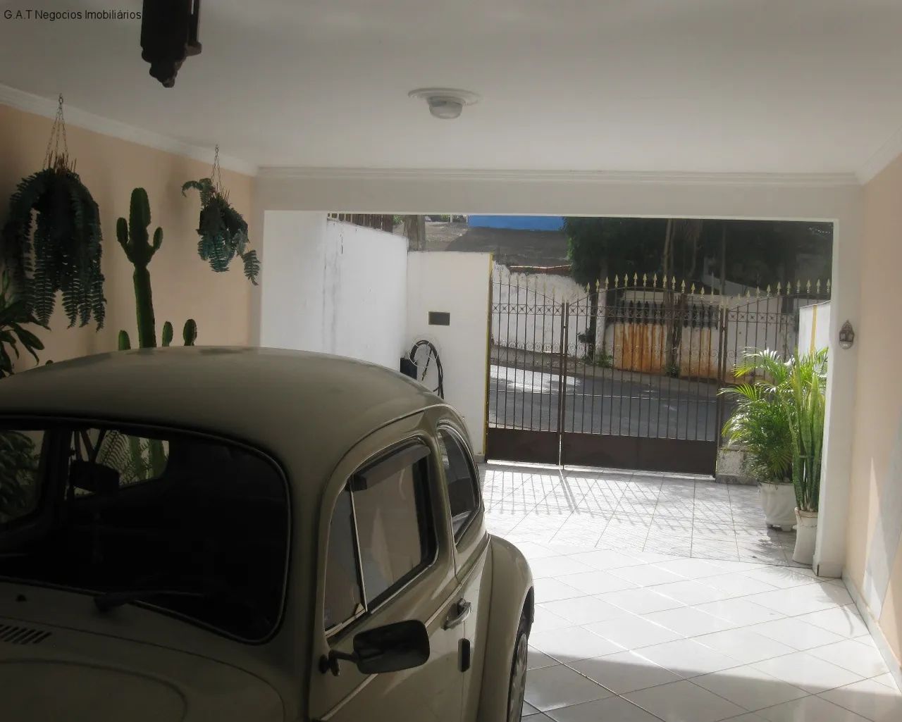 CASA À VENDA NA VILA CARVALHO - SOROCABA/SP