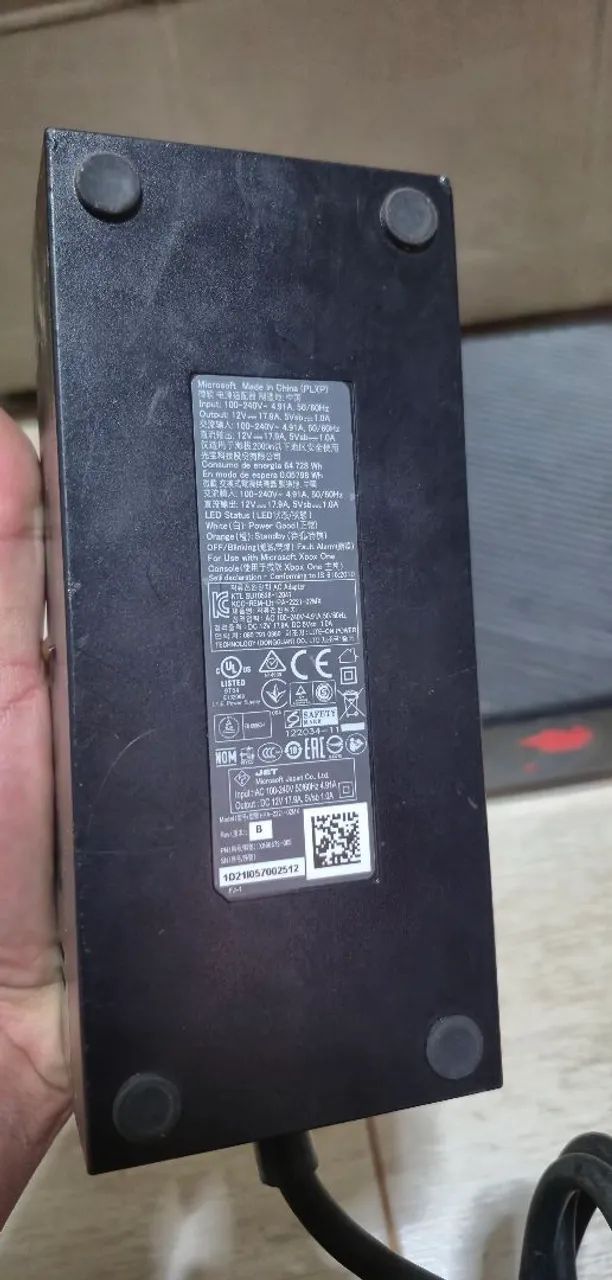 Xbox one fat funcionando perfeitamente nunca foi aberto com lacre - Foto 4