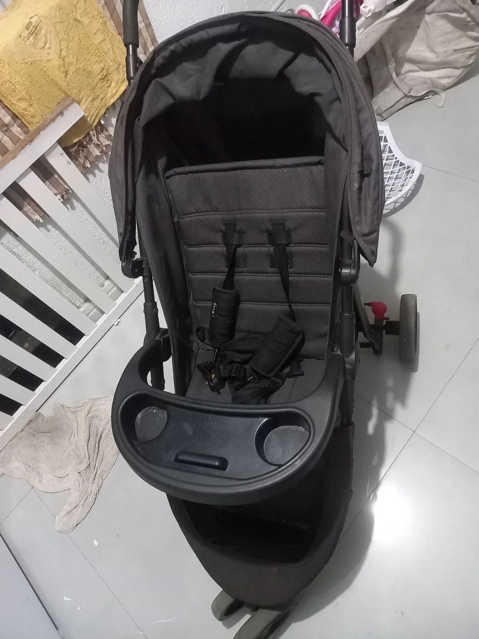 Carrinho semi novo
