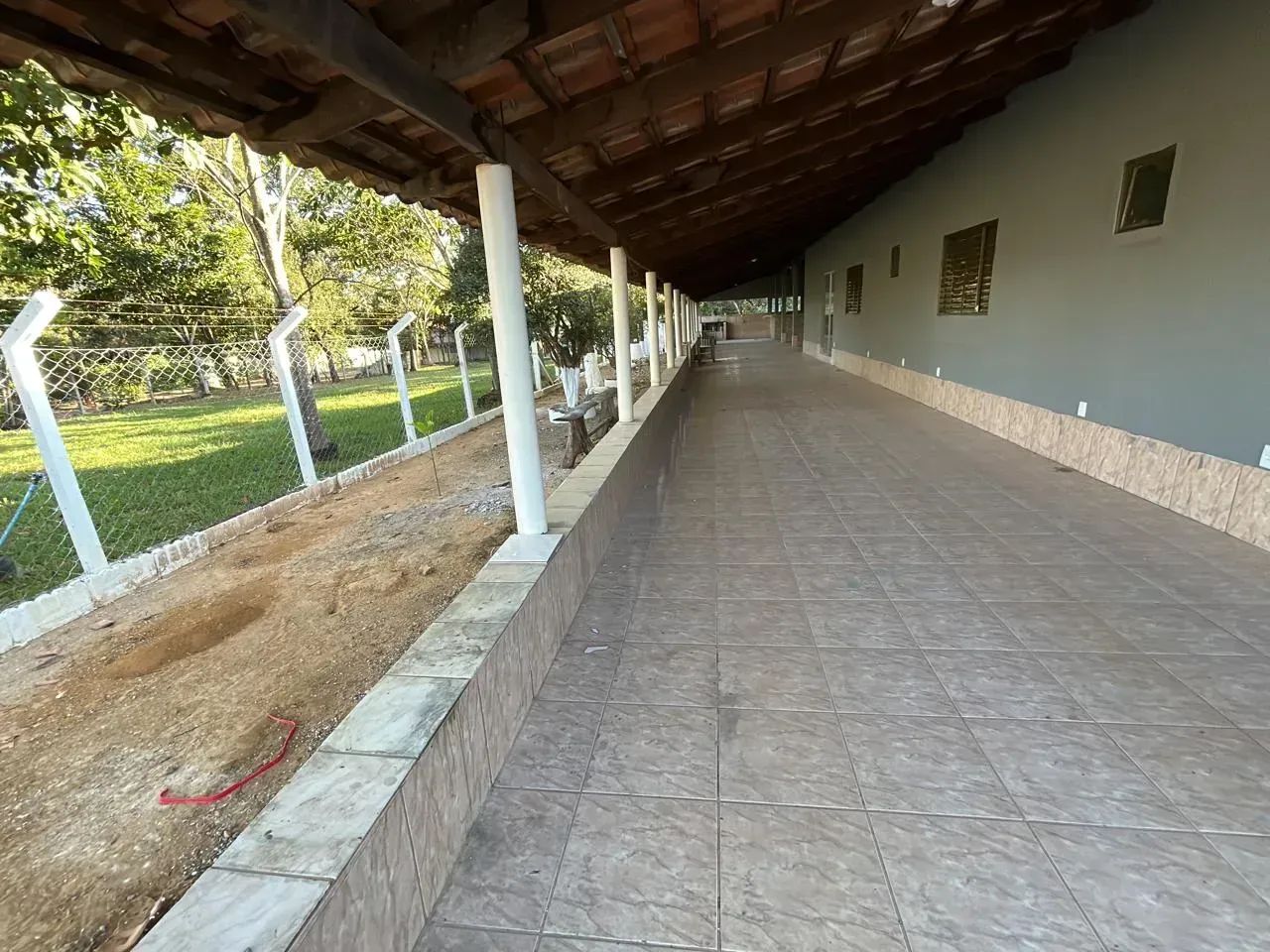 Vendo Chácara a venda com 5 quartos com suíte com rio passando no fundo - Foto 5