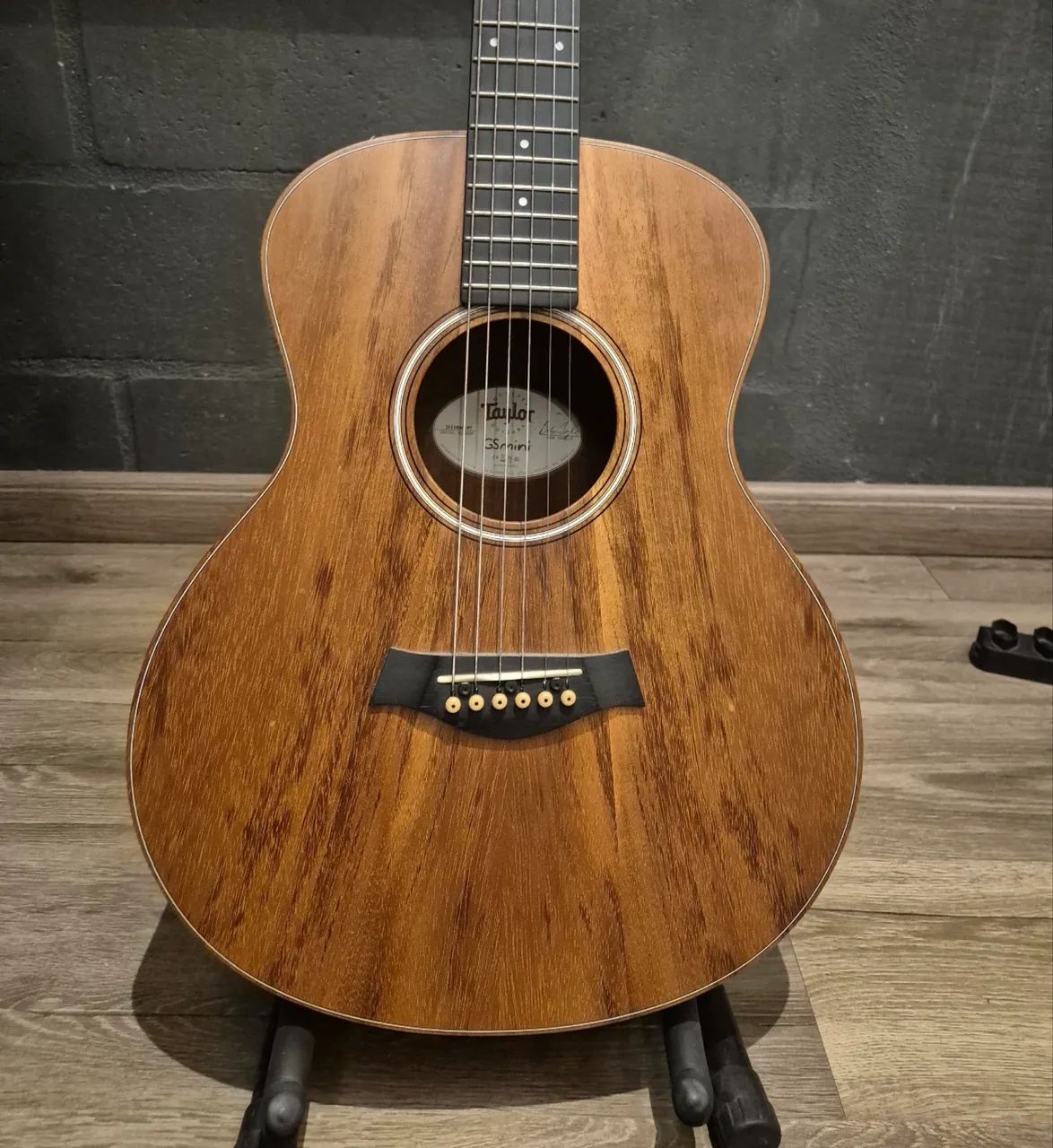 Violão Taylor Gs Mini-E Koa - Foto 5