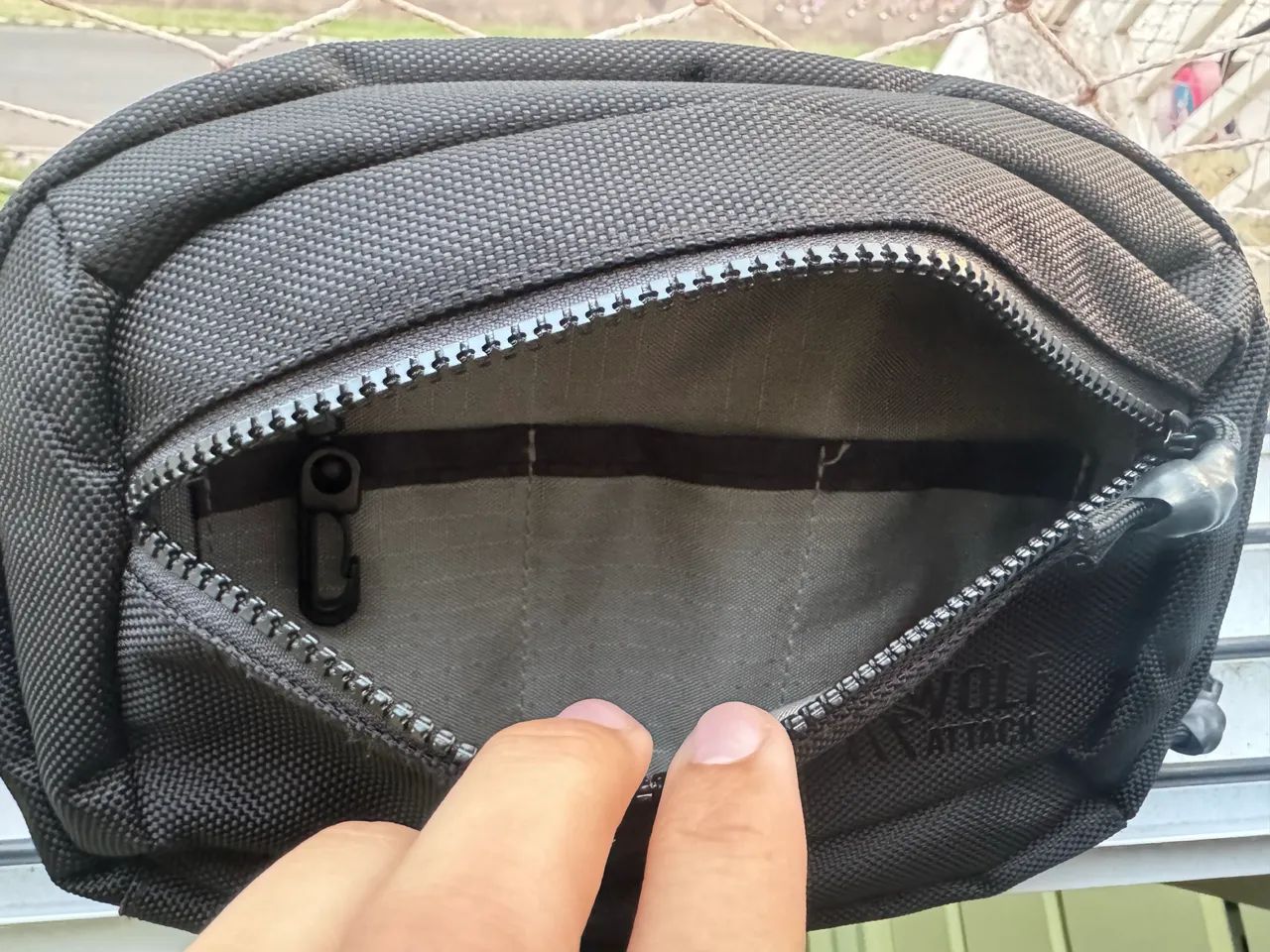 Bolsa peitoral Ghost Pack Wolf Attack  - Foto 2