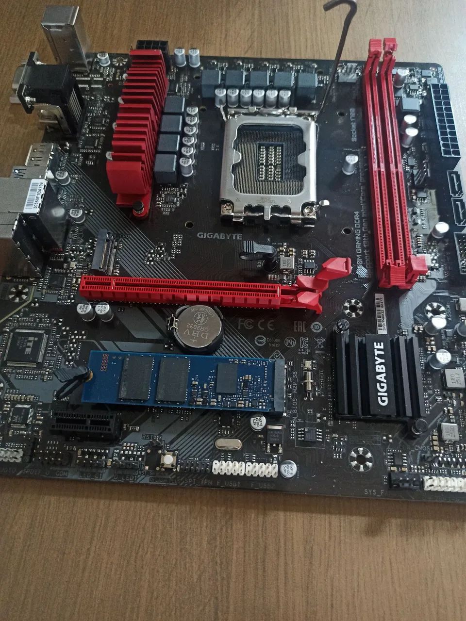 Placa Mãe Gigabyte b760m Nova - Foto 4
