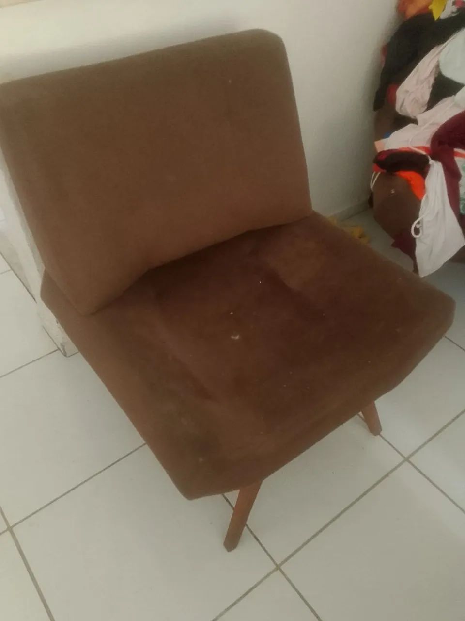 Vendo sofá e duas poltronas  - Foto 2