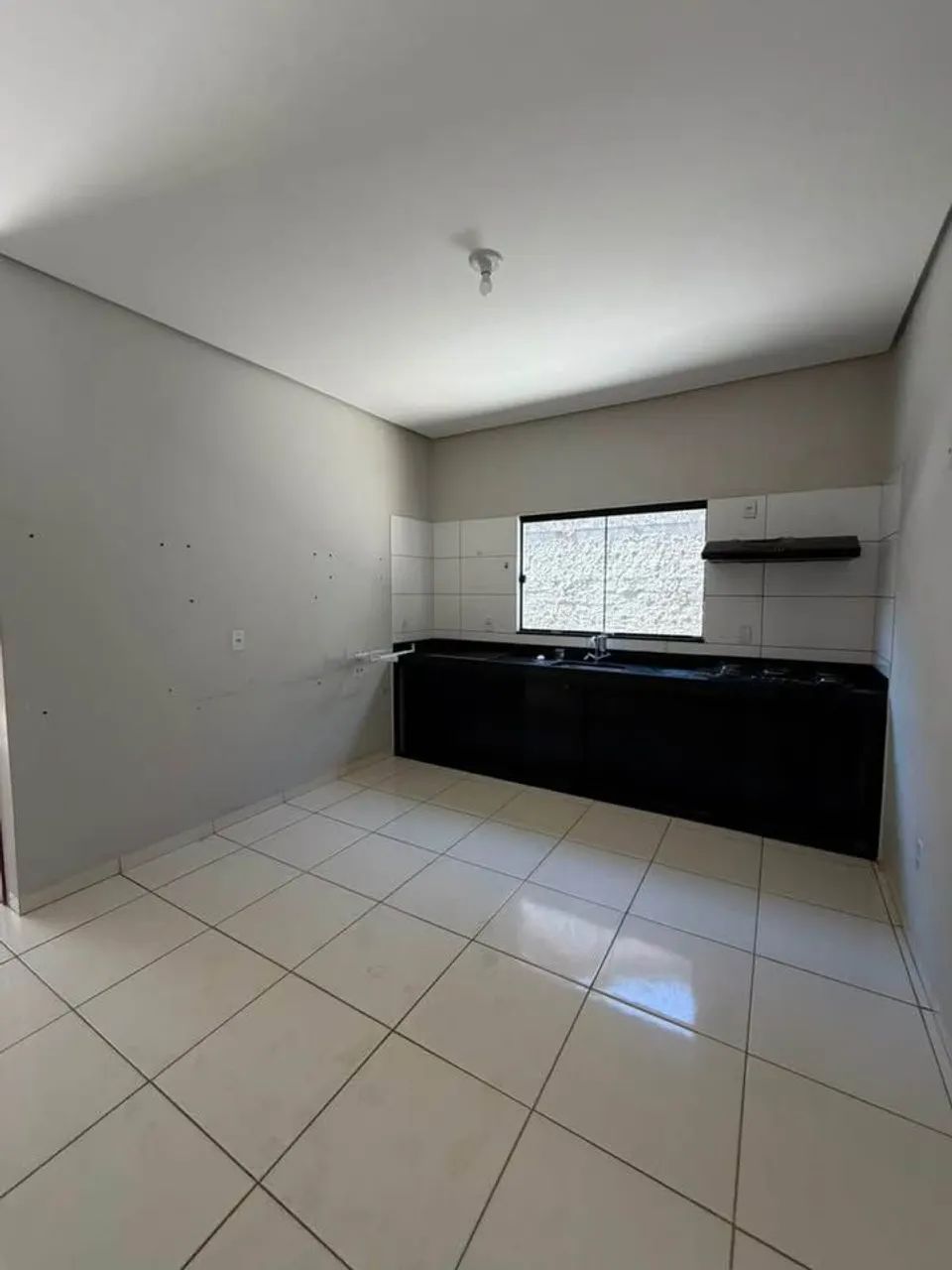 .CASA COM QUINTAL E GARAGEM - Foto 5