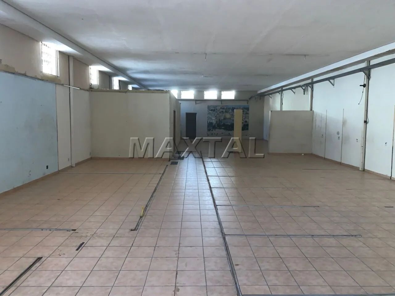 Salão comercial à venda, de 800m², com 2 banheiros. Em Santana. ótima localização. - Foto 11