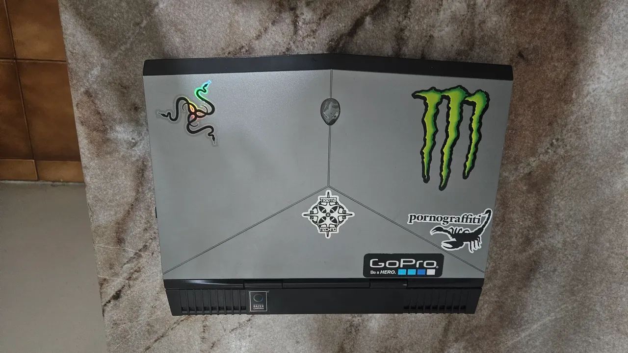 Alienware 13 R3 i7 Oled - Foto 3
