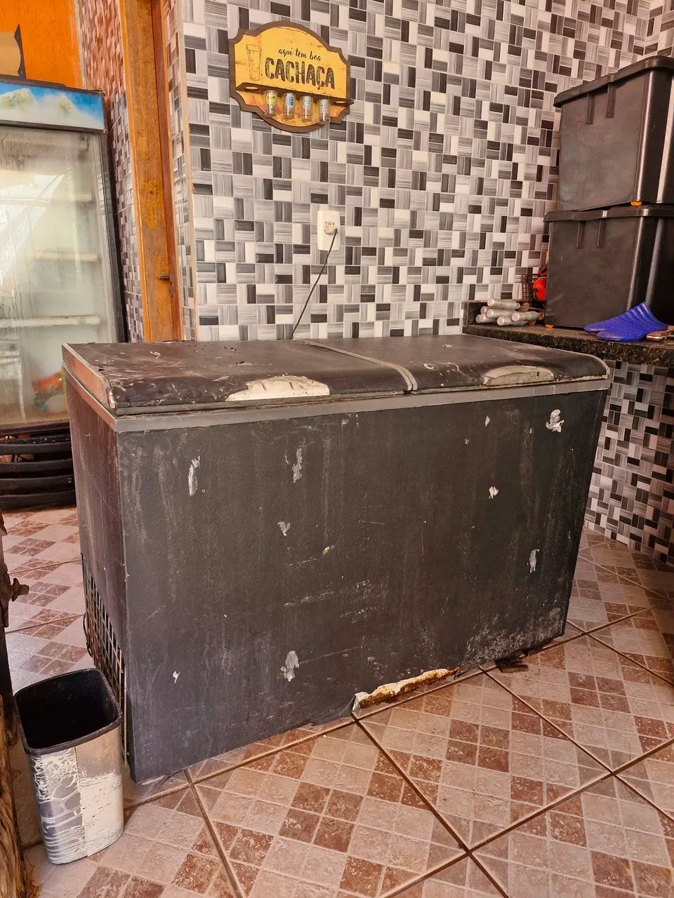 Freezer Horizontal Grande com Duas Tampas - Ideal para Comércio