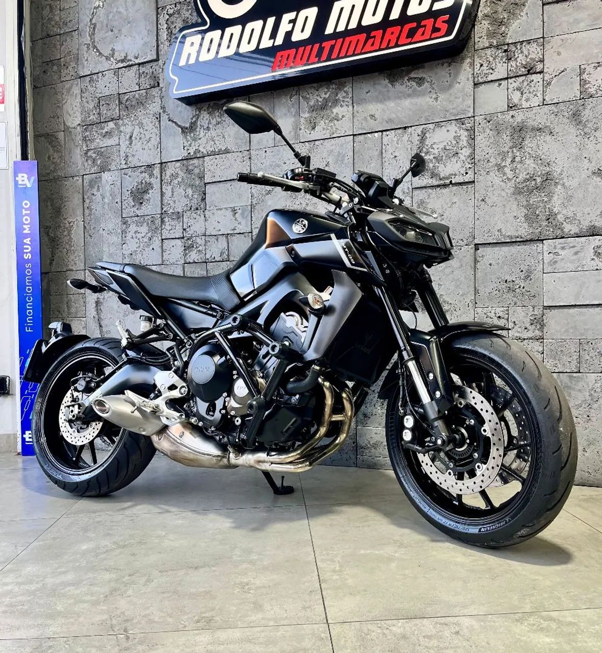 Yamaha MT-09 ABS 2023 EXCELENTE ESTADO - Foto 4