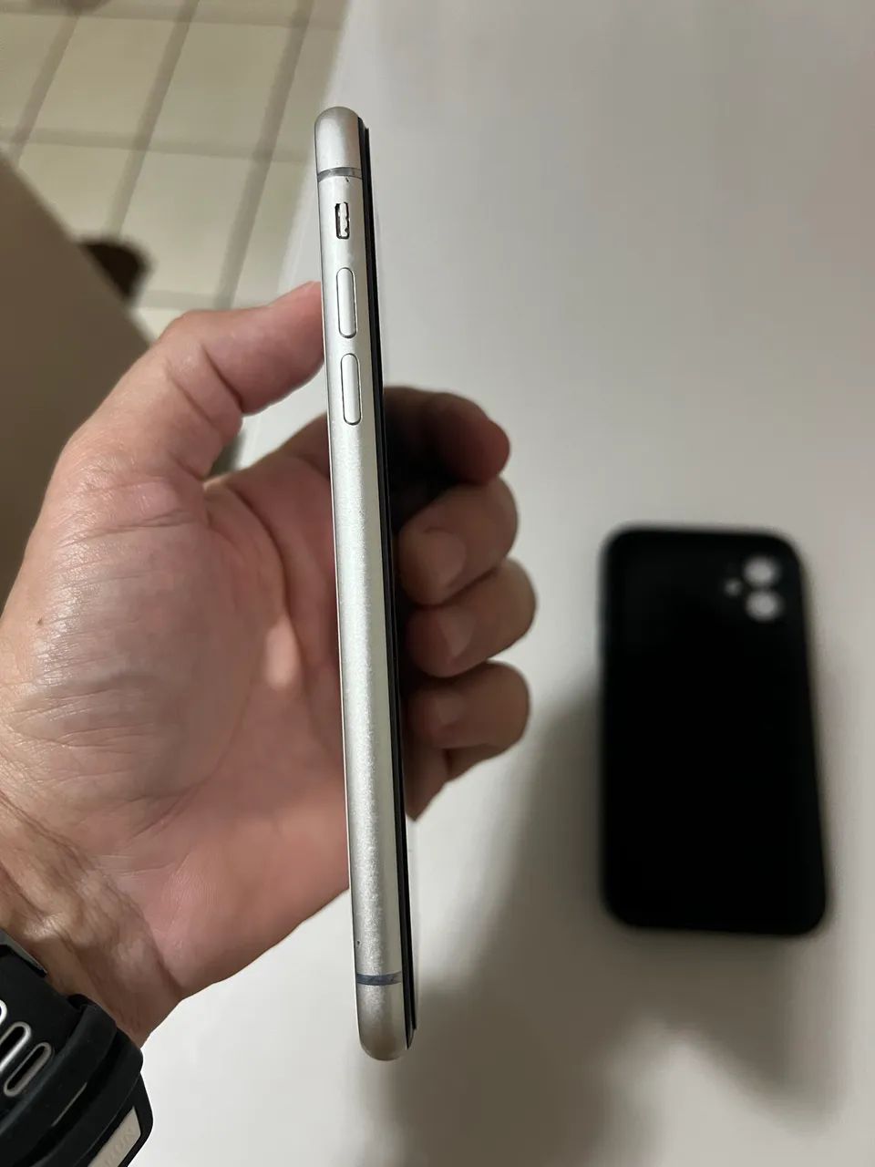 iPhone 11 Branco 64GB - SEMINOVO, ZERADO! - Foto 2