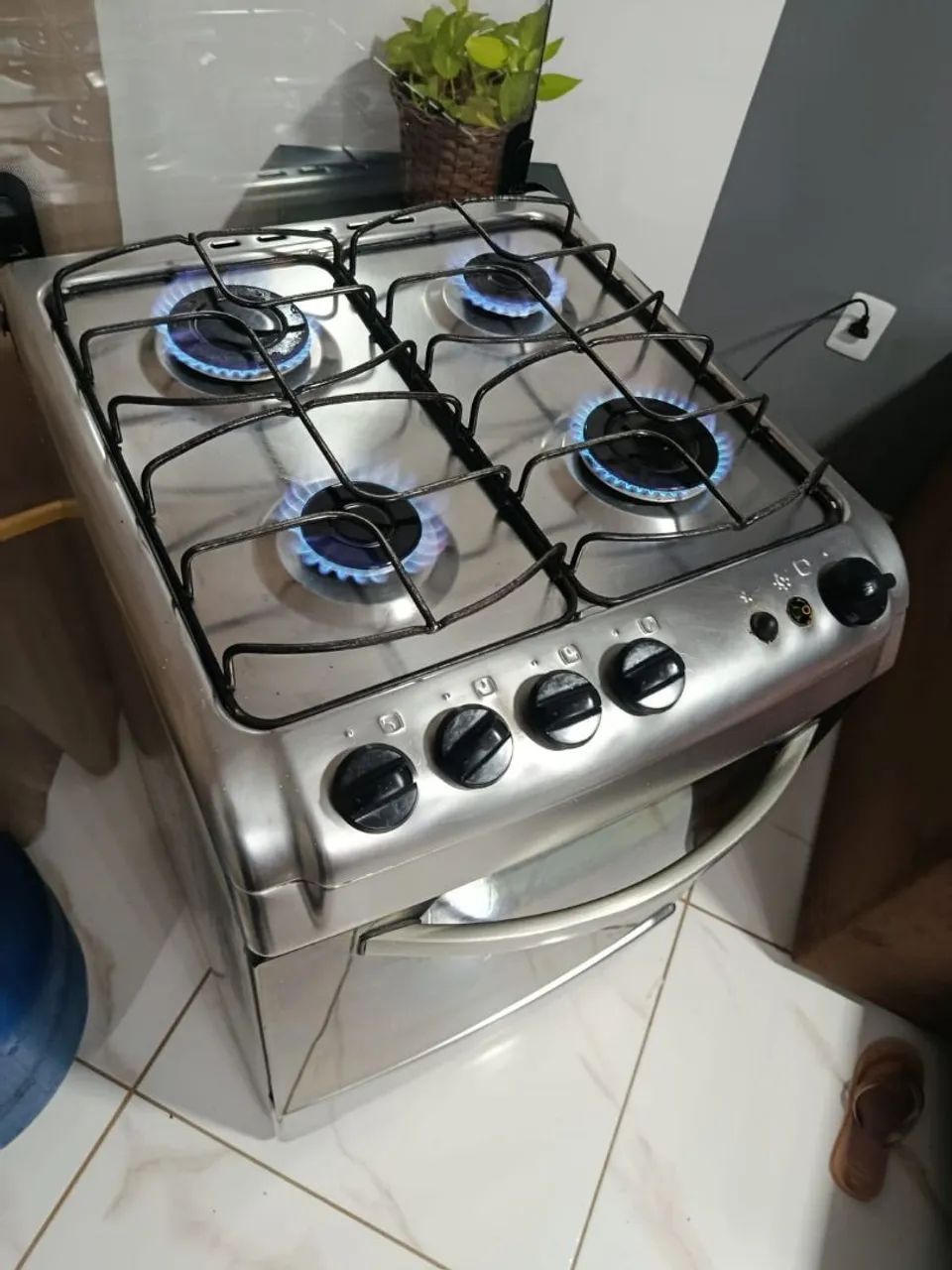 Fogão Eletroclux acendimento automático funciona perfeitamente - Foto 2