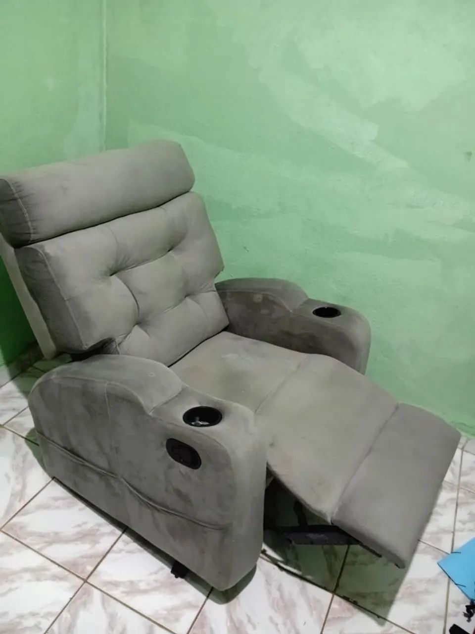 Poltrona reclinável 