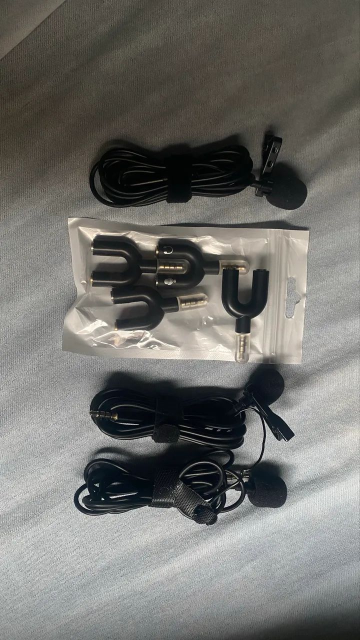Microfones de Lapela e Adaptadores Y