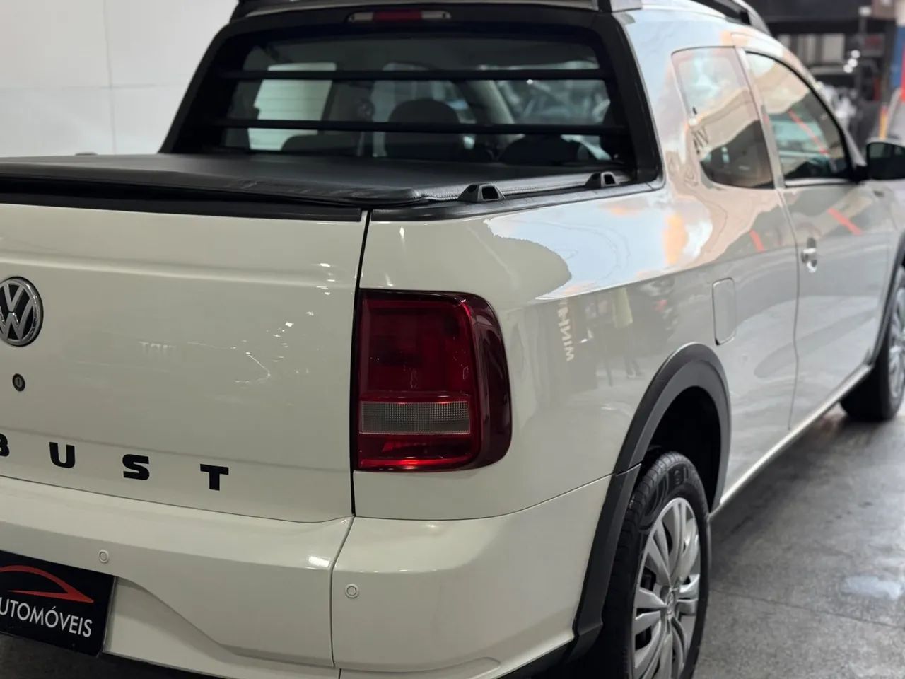 Volkswagen Saveiro Robust 1.6 Total Flex 8V CD 2019 - Foto 3
