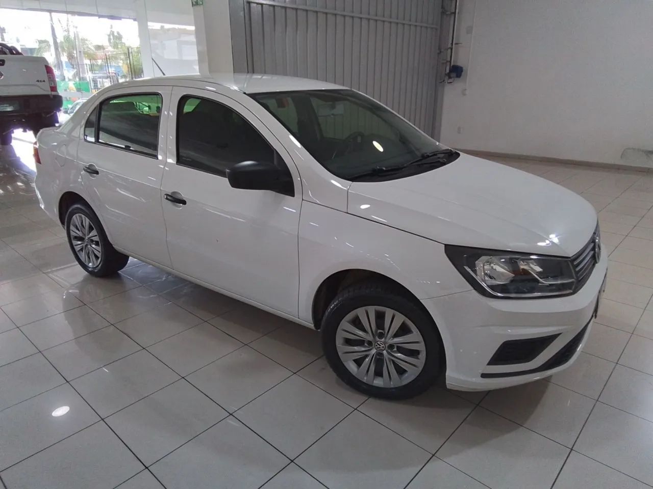 Volkswagen Voyage 1.0 Flex 12V 4p, foto 5 de 11
