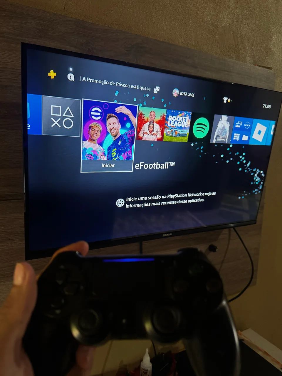 Ps4 semi novo 