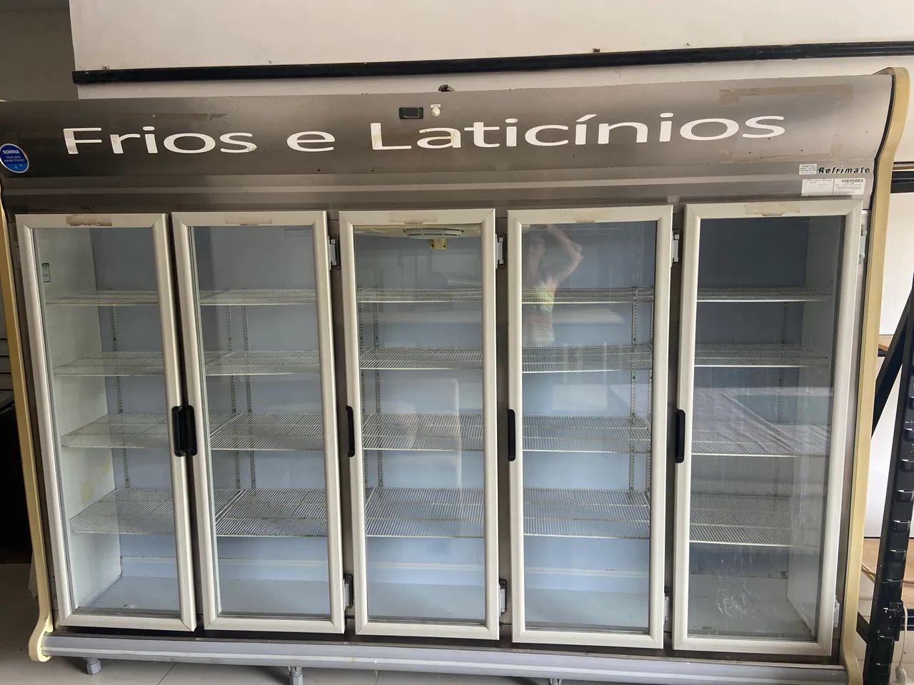 Expositor para  bebidas