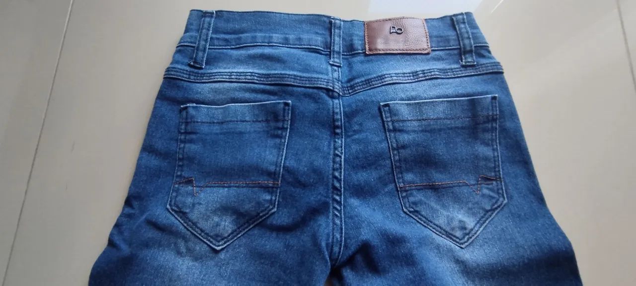 Calça jeans Denim Elastano Tam 10 da Pollice Office