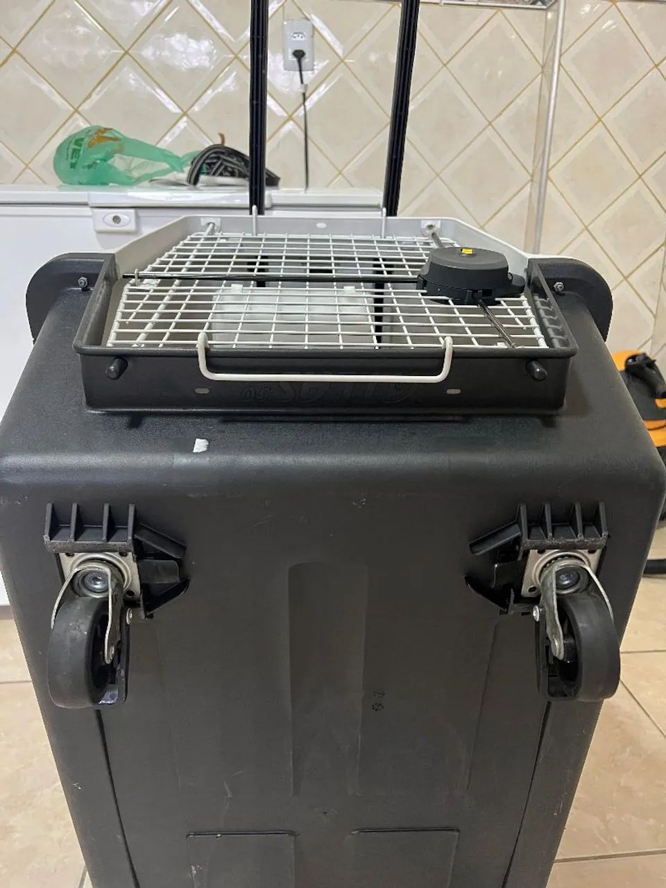 Caixa de transporte para cachorro de médio porte - Foto 3