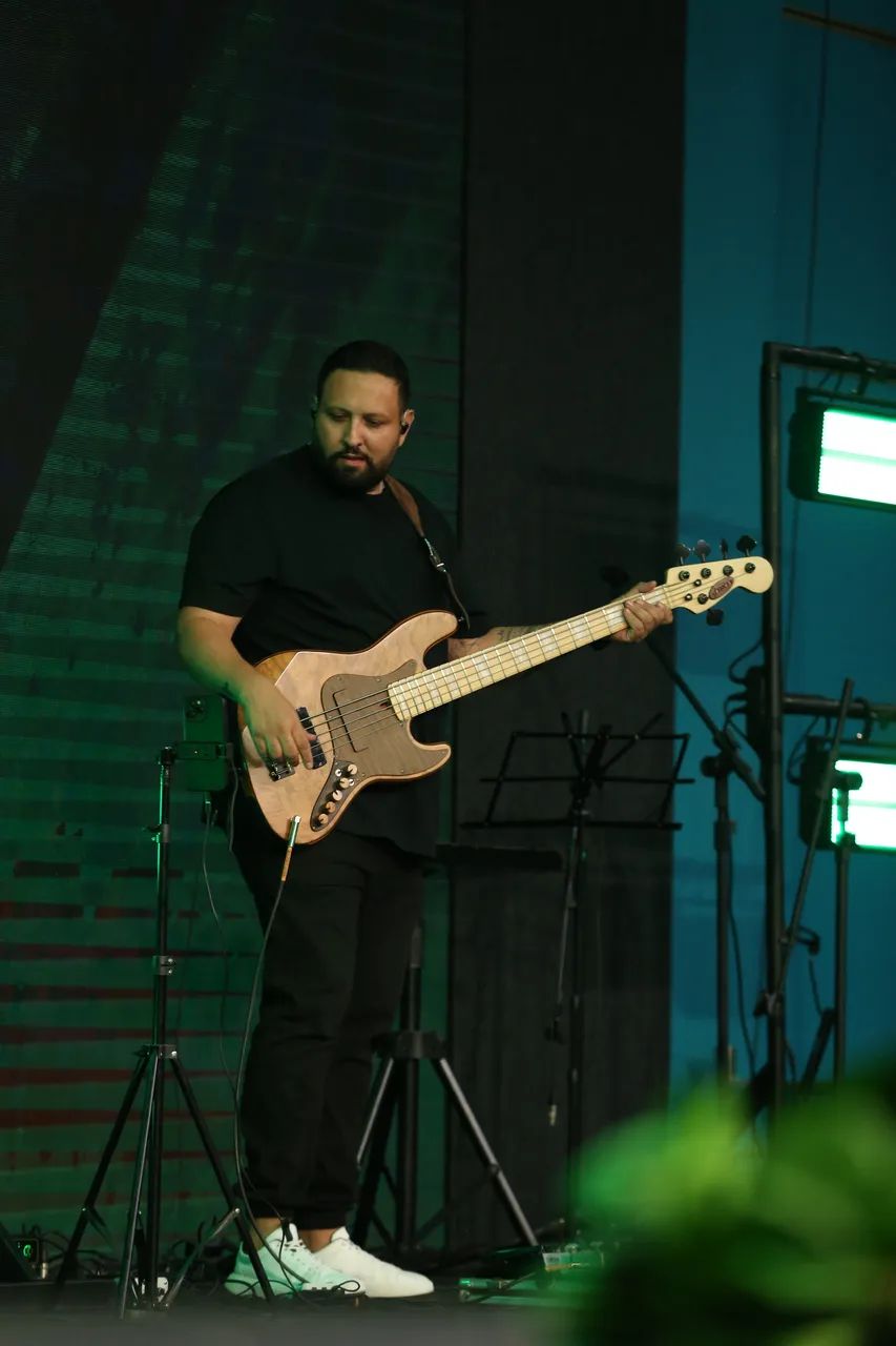 Contra baixo  - Foto 5