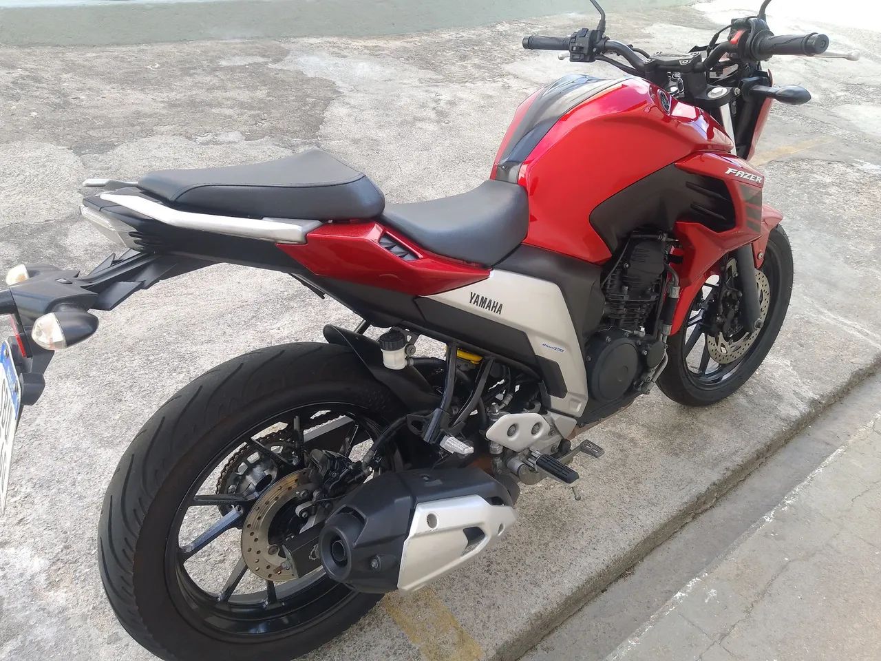 Fazer 250cc R$ 21.500 - Foto 5