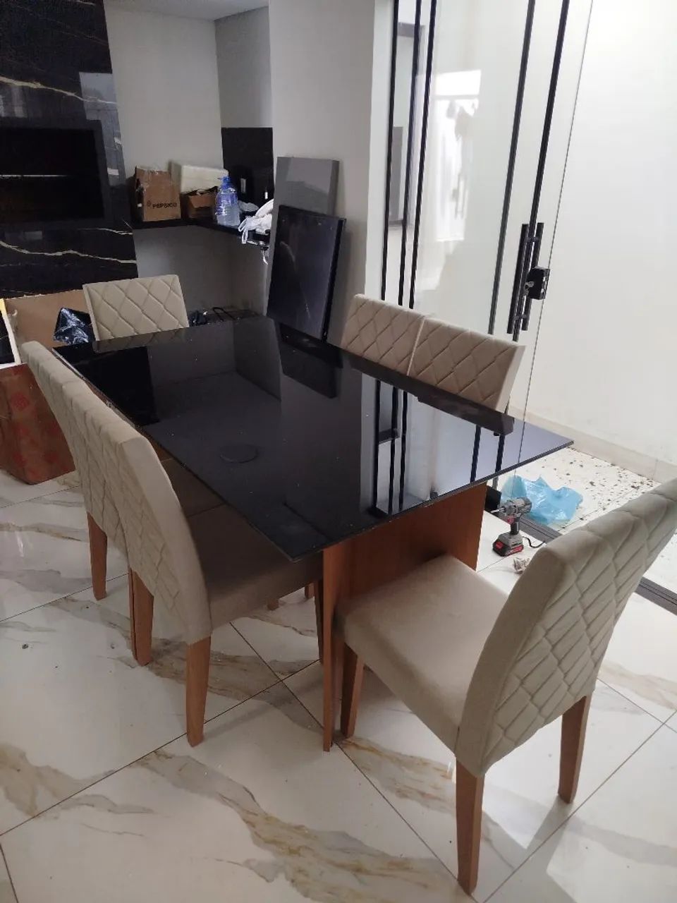 Mesa hello com 6 cadeiras  - Foto 2