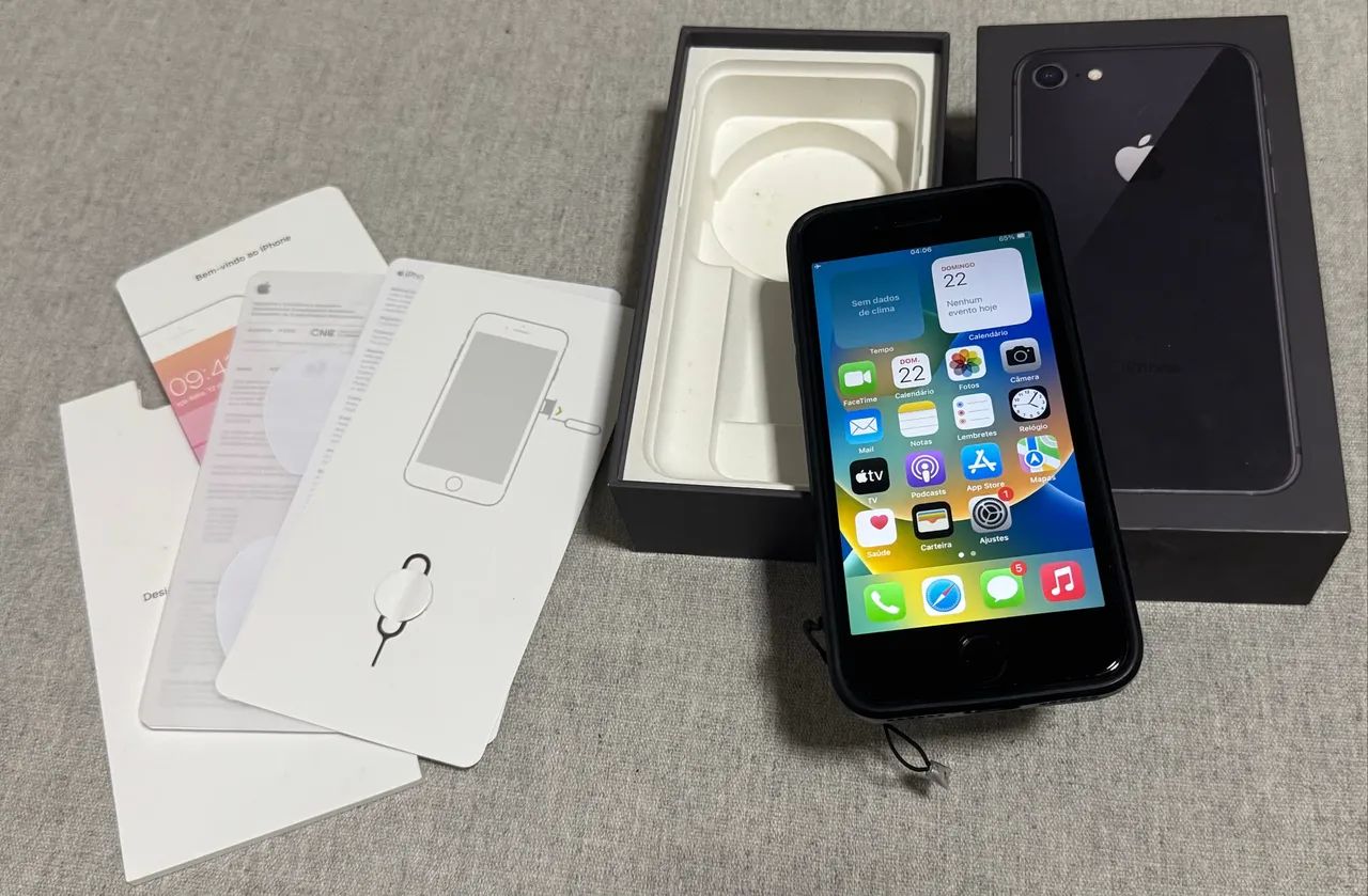 iPhone 8, Space Gray, 64GB