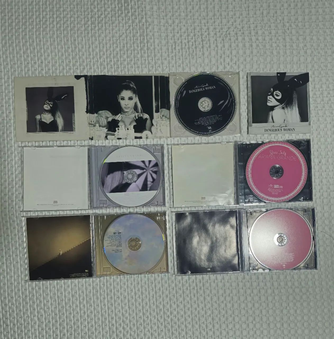Coletânea Ariana Grande - CDs, DVDs etc - Aeroporto Velho