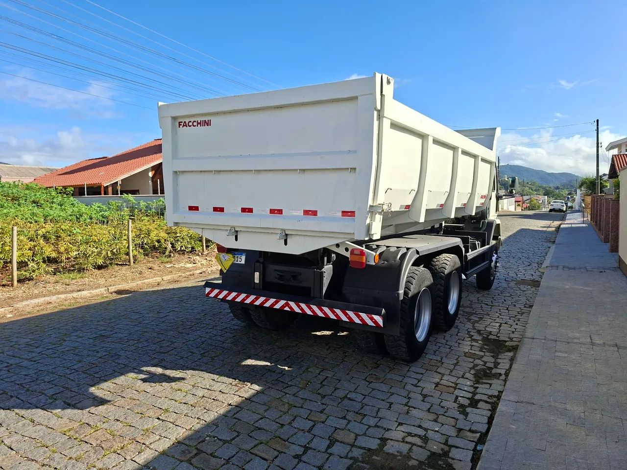 Ford cargo 2628 6x4  na caçamba  - Foto 3