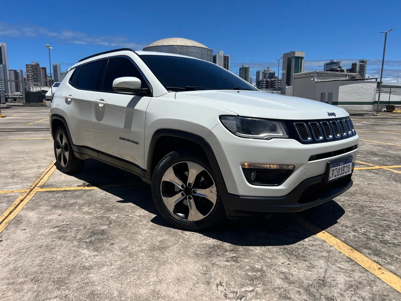 Jeep Compass 2.0 16V FLEX LONGITUDE AUTOMÁTICO 2017