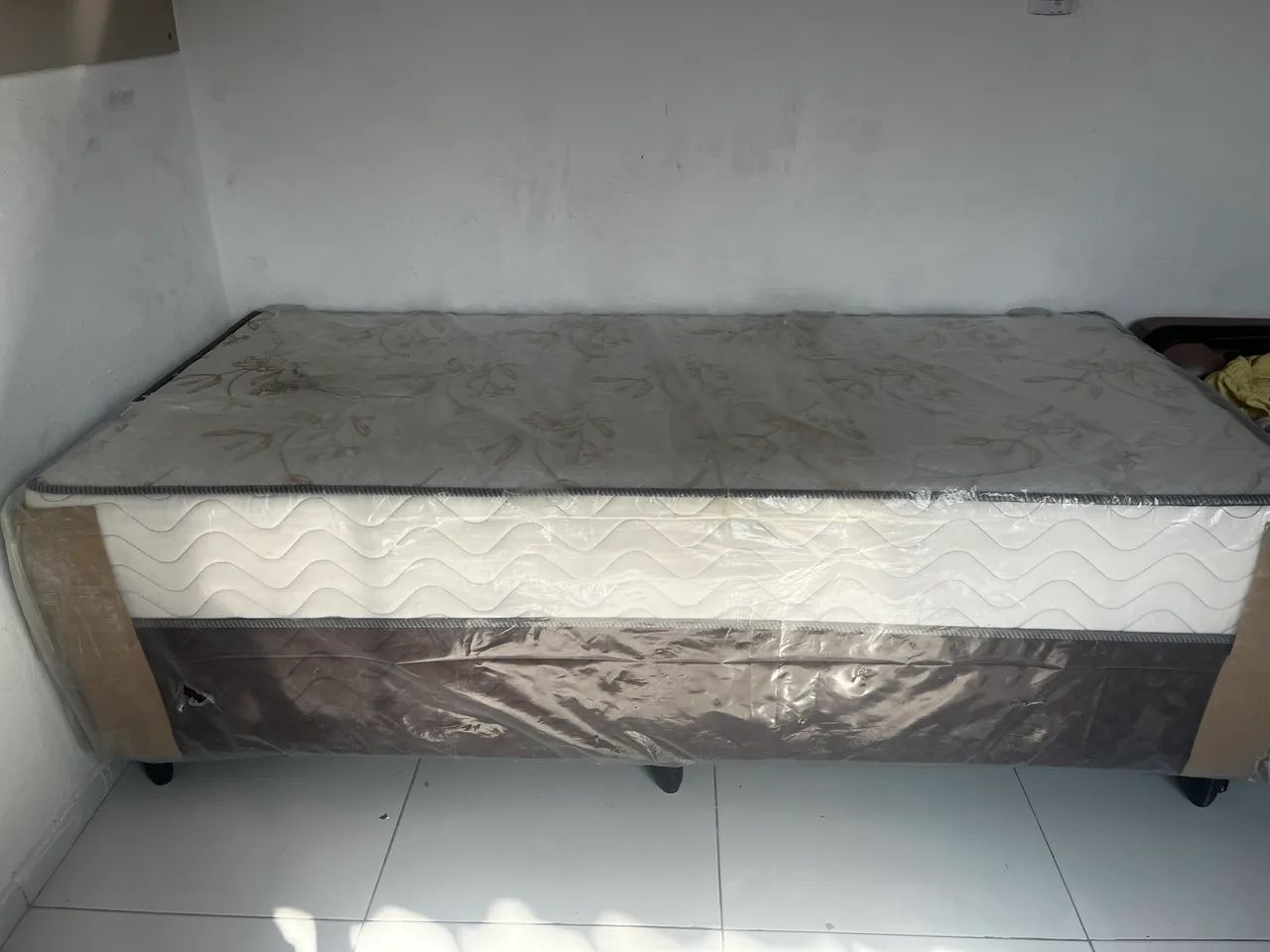 Cama solteiro 
