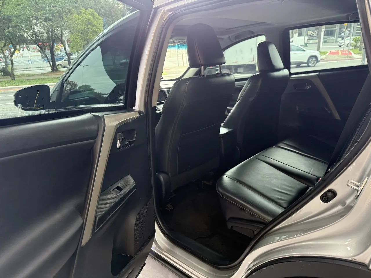 Toyota RAV4 2.5 4x4 16V Aut., foto 17 de 20