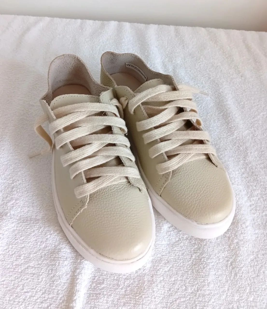 Tênis Mr. Cat Couro Cadarço Basic Off White - Novo - Foto 2