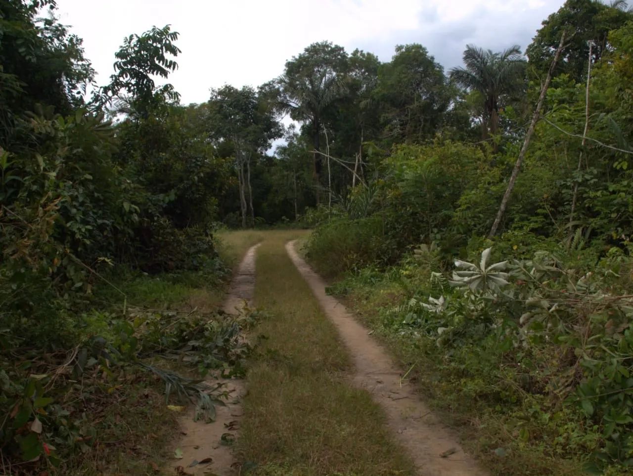 VENDE - SE TERRENO EM IRANDUBA - Foto 2