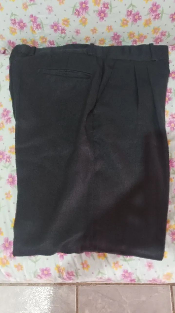 Calça masculina 