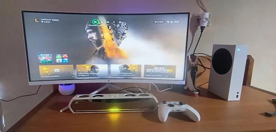 Monitor curvo superframe 30, Novo.